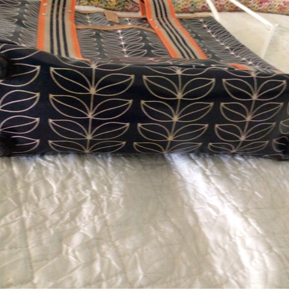 RACHEL RAY EVERYDAY Large N/S
Pre-Owned heavy Duty - Picture 8 of 8